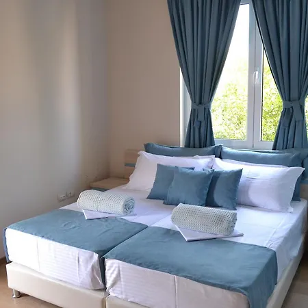Open Doors Bed & Breakfast Shkoder Exterior photo