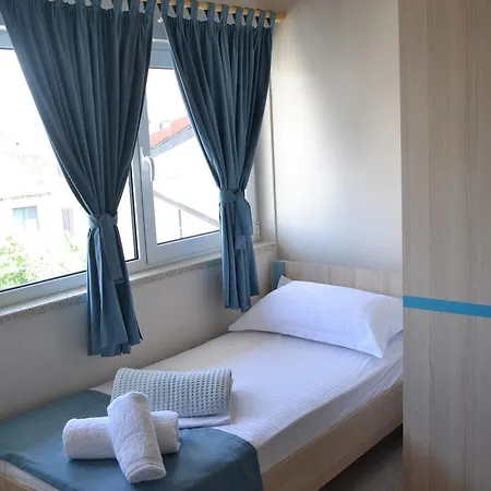 Open Doors Bed & Breakfast Shkoder Exterior photo